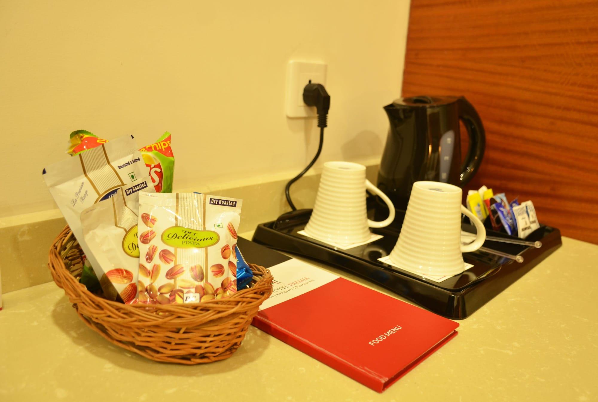 Mint Hotel Premia Chandigarh, Zirakpur Ngoại thất bức ảnh