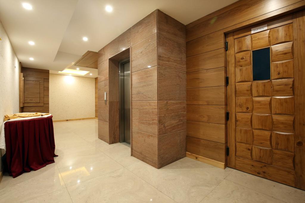 Mint Hotel Premia Chandigarh, Zirakpur Ngoại thất bức ảnh